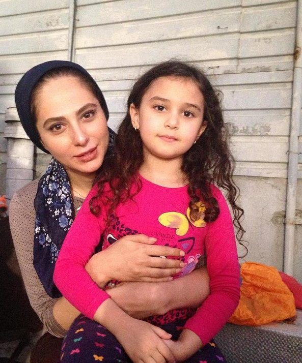 نمای پنجم فیلم با حضور رعنا آزادی ور